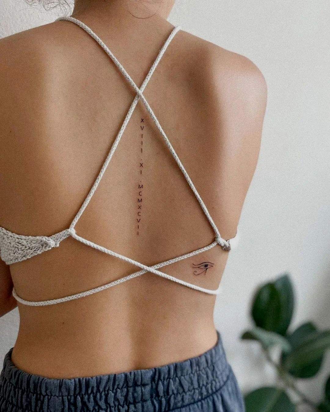 Tatuaje mujer espalda