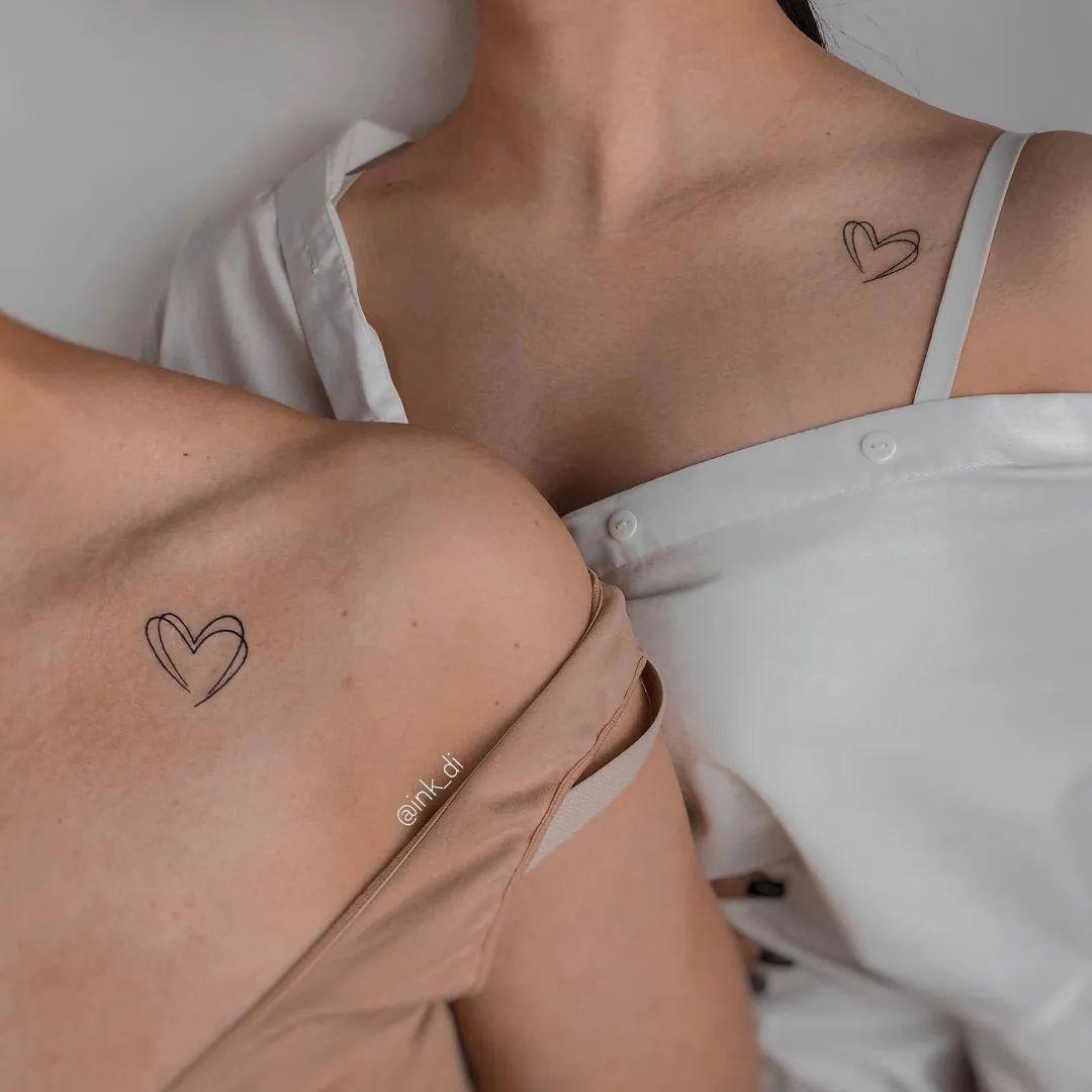 Tatuajes de unión entre hermanas