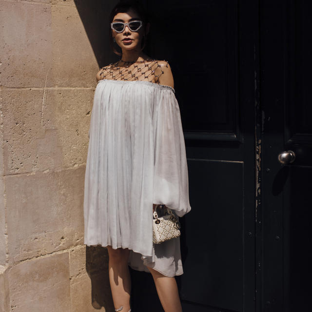Zara y Mango tienen los 10 vestidos elegantes con efecto WOW más favorecedores del verano